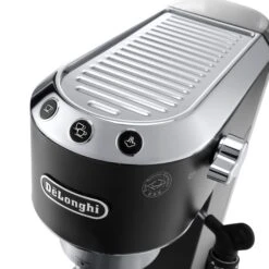 DeLonghi EC685BK Dedica Deluxe Espresso Machine - Black -Coffee Machine DedicaDeLuxe EC685BK warmingplate
