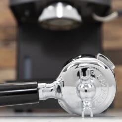 Refurbished Bezzera New Hobby Espresso Machine In Black -Coffee Machine IMG 3065 6a17fe0a 6e2a 4820 9478 7df979b28c78