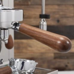 Rocket Espresso R Cinquantotto Espresso Machine - Walnut Accents -Coffee Machine IMG 4477