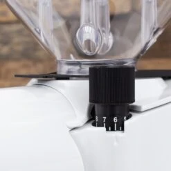 Eureka Helios 65 Coffee Grinder In White -Coffee Machine IMG 5494