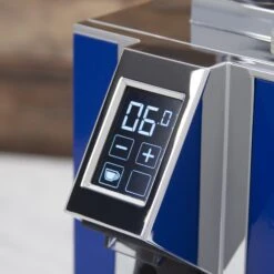 Eureka Mignon Specialita Espresso Grinder In Amaranth 19 Eureka Mignon Specialita Espresso Grinder In Amaranth -Coffee Machine IMG 6099 134c3e42 3d2f 451c 9529 a478dc350f31