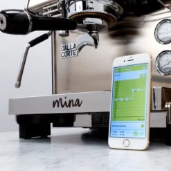 Dalla Corte Mina Espresso Machine (110v) - Country Green 37 Dalla Corte Mina Espresso Machine (110v) - Country Green -Coffee Machine IMG 6732 3f806966 ca0d 4582 ae93 68c81a75ea3d