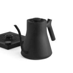 Fellow Stagg EKG Pro 0.9L Pour Over Kettle - Matte Black -Coffee Machine StaggEKGPro MatteBlack WithBase 1