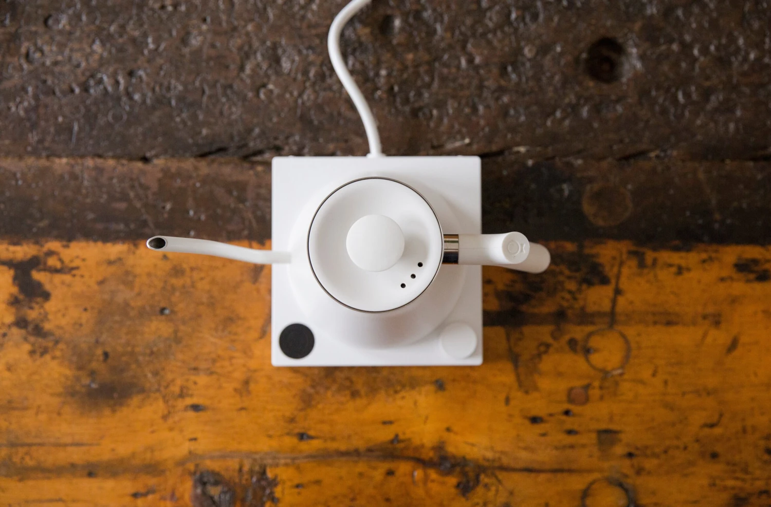 Fellow Stagg EKG 0.9L Kettle - Matte White 4 Fellow Stagg EKG 0.9L Kettle - Matte White - Image 2