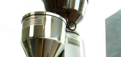 Mazzer Mini Electronic Type A Espresso Grinder -Coffee Machine TopFeatures image 686 321 MazzerMiniA 02