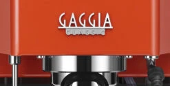 Gaggia Classic Pro Espresso Machine In Lobster Red -Coffee Machine closeup logo 1560x790 a1cd9cb5 f8ea 4ba5 9618 c9ce114f3499