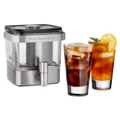KitchenAid® Cold Brew Coffee Maker - 14 Cup 38 KitchenAid® Cold Brew Coffee Maker - 14 Cup -Coffee Machine kitchenaidcoldbrewmakerlifestyle b1068284 89af 4621 baed 1a8c1e7303f4