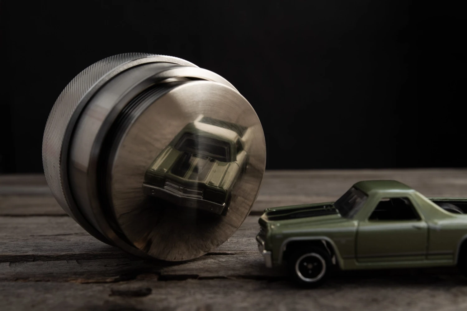 Saint Anthony Industries New Levy Precision Tamping Tool 58.3mm - Curly Walnut 6 Saint Anthony Industries New Levy Precision Tamping Tool 58.3mm - Curly Walnut - Image 4