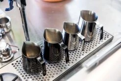 Fellow Eddy Steaming Pitcher 18oz - Polished Steel 11 Fellow Eddy Steaming Pitcher 18oz - Polished Steel -Coffee Machine TG7A9340 bda1cb6a 170c 4bd2 81be 883e6f5fa168